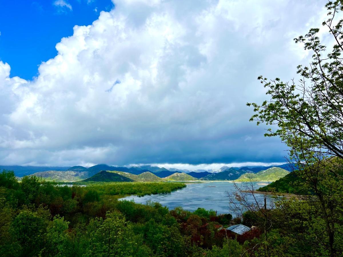 Vikendica,Bungalovi Lipska Pecina Cetinje Esterno foto