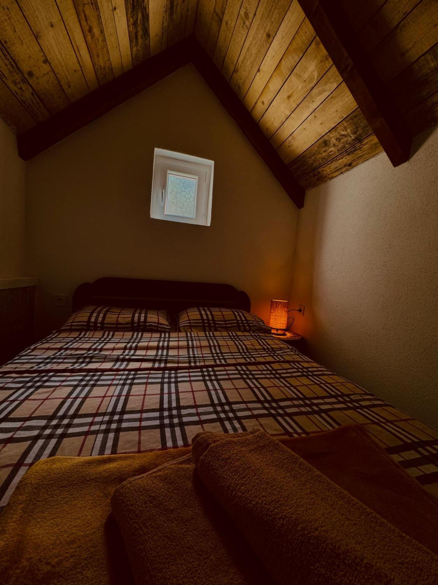 Vikendica,Bungalovi Lipska Pecina Cetinje Esterno foto